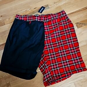 NWT Hot Topic Plaid and Black Shorts Size 2